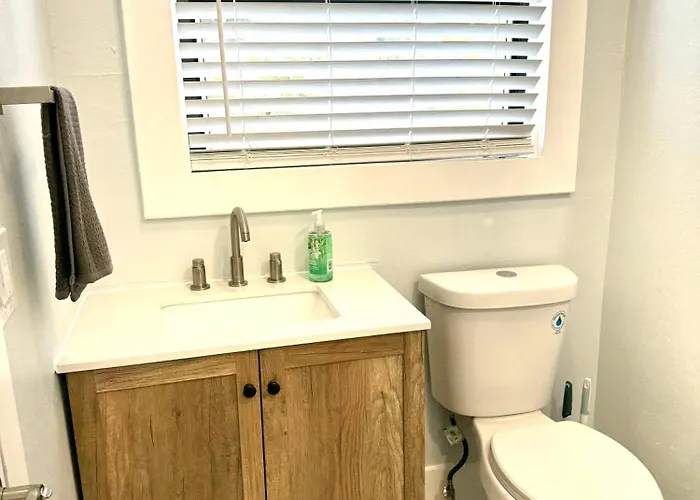 Holiday home Mid-century 1bd House - Gear - 5min Walk To Clearwater Beach